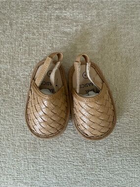 Babe Basics Infant Slip-On Woven Leather Moccasin (0-6m)